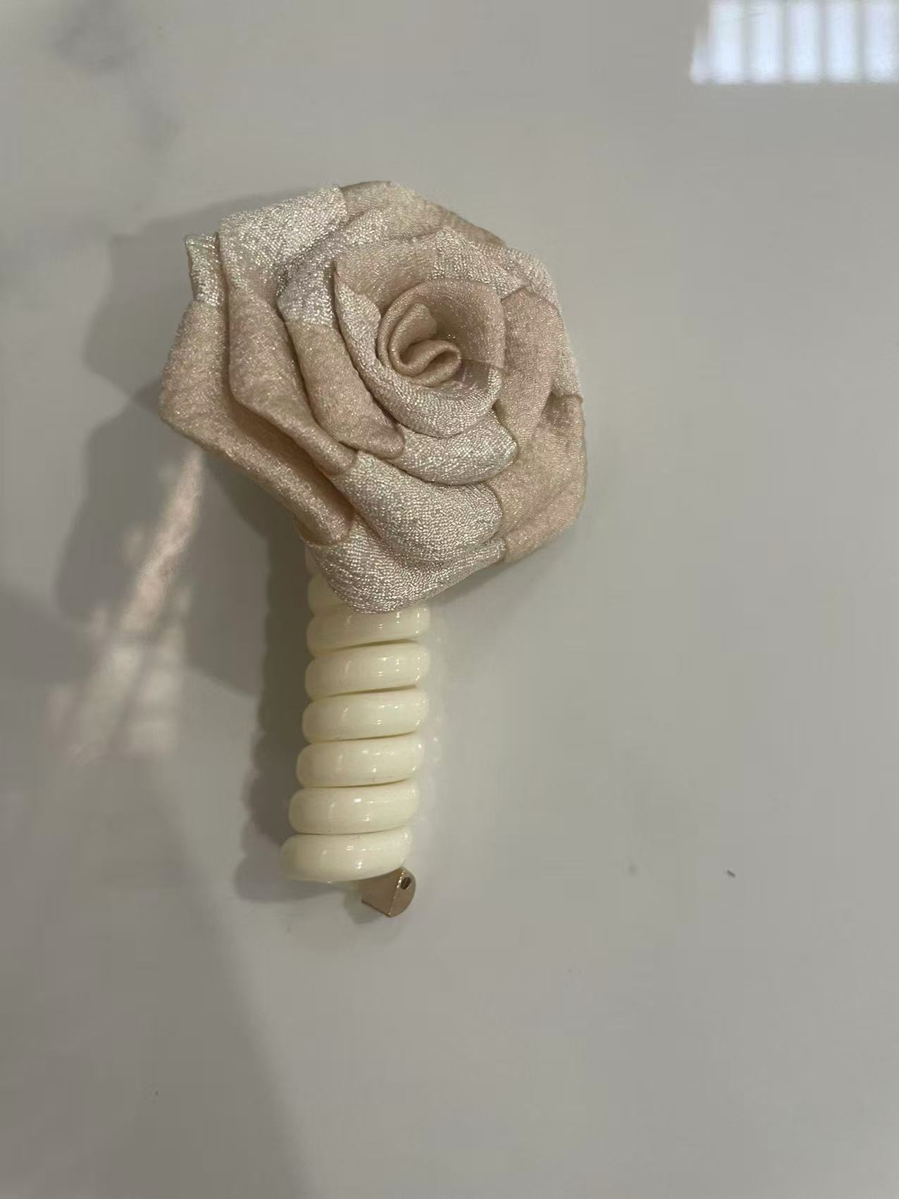 Women's Handmade Braided Telephone Line Hair Rope Dry Rose Flower