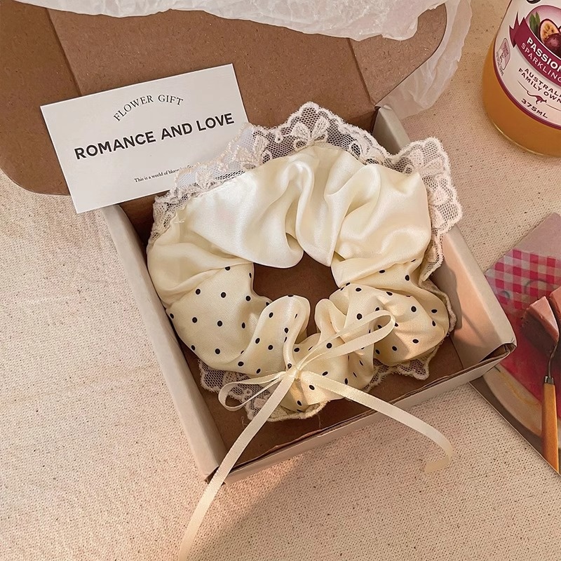 Women's Spring High-End Silky Pleated Pearl Streamer Large Hair Ring