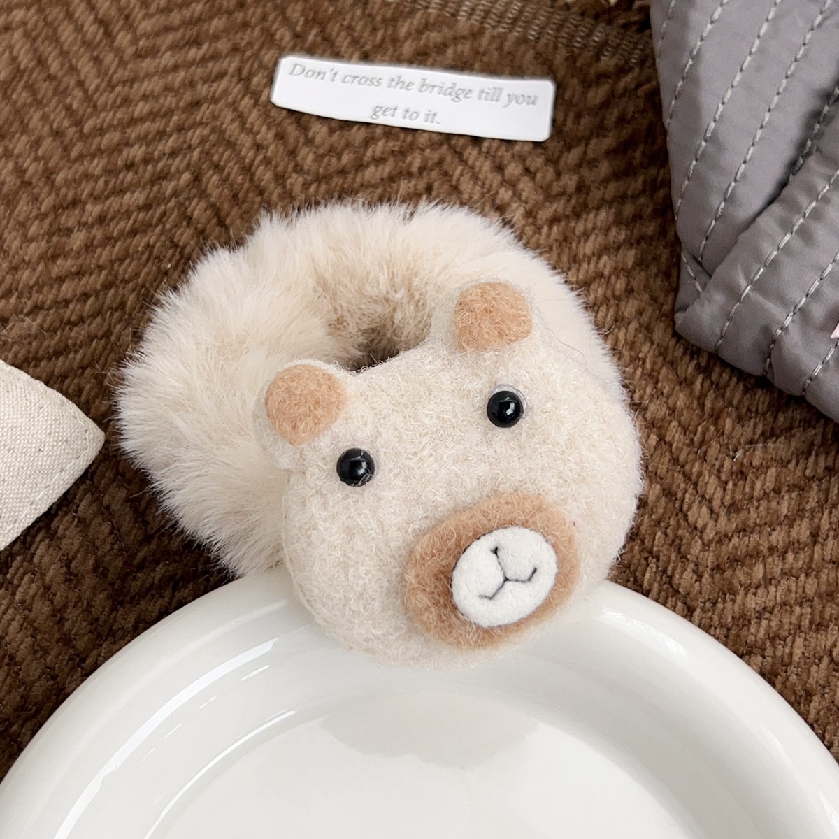 Women's Daily Winter Plush Hair Scrunchie Cute Bear Heart Bowknot