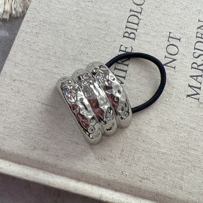 Women's Versatile Retro Alloy Elastic Hair Ties Round Cold Tone