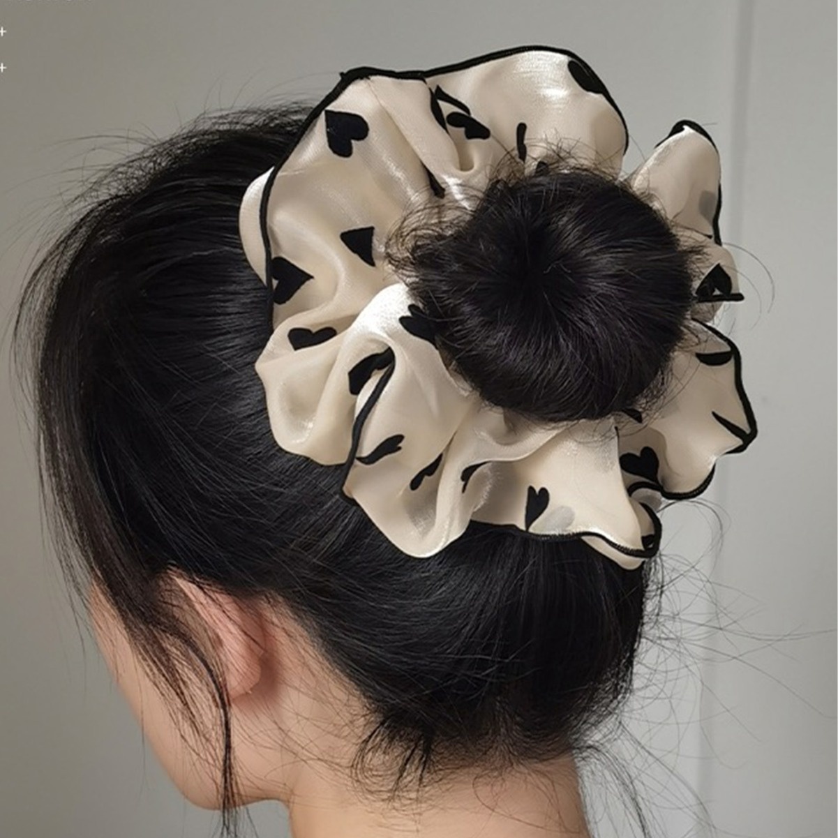 Women's Elegant Nylon Hair Tie for Outdoor Shopping Polka Dots