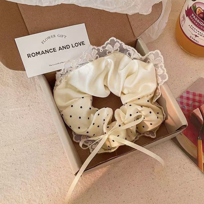 Women's Sweet Summer Bun Hair Scrunchie Irregular Pleated Fabric Tie