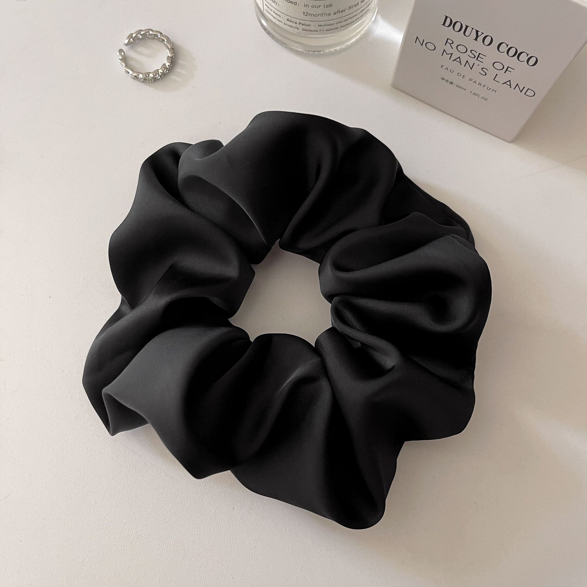 Women's Daily Fashion Silk Satin Scrunchie Hair Tie Solid Color