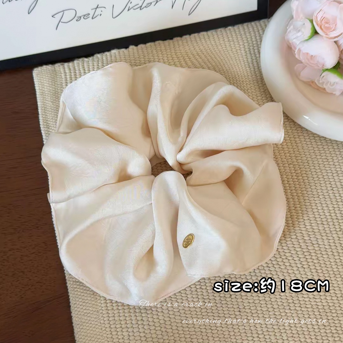 Women's Spring High-End Silky Pleated Pearl Streamer Large Hair Ring