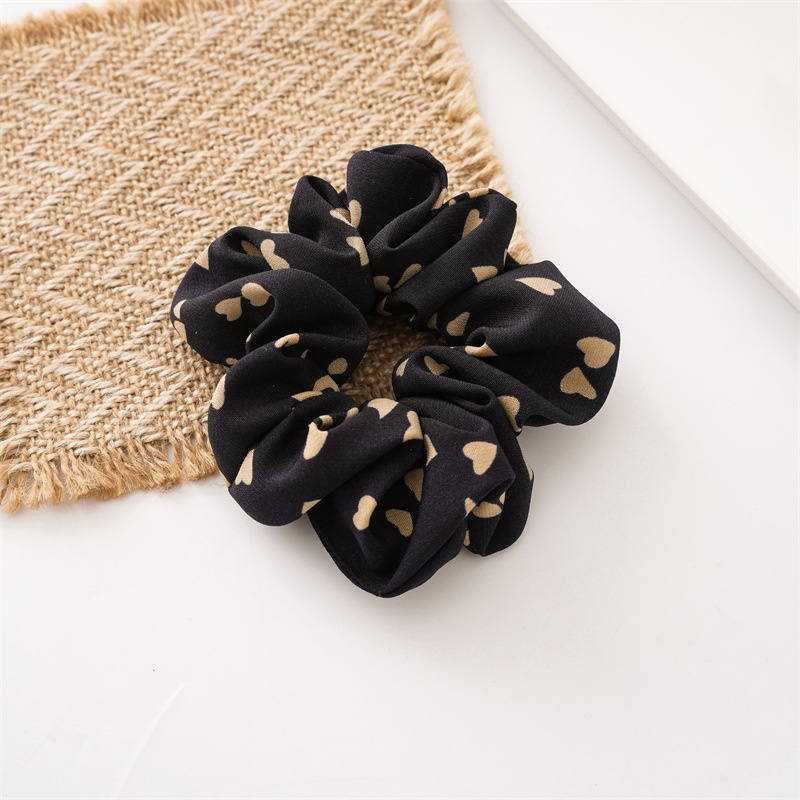 Women's Daily Elastic Cloth Hair Ties Simple Three-Color Heart Style