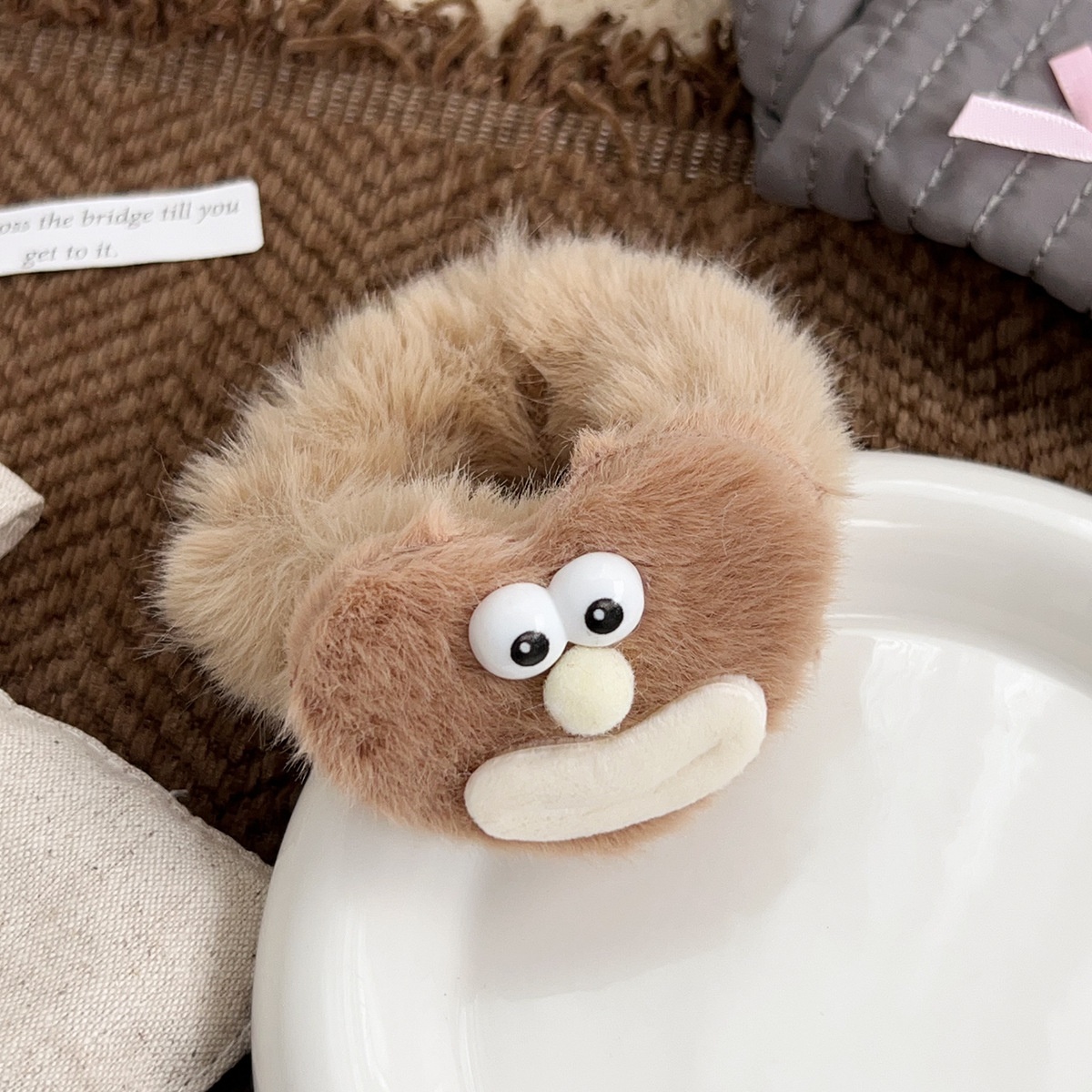 Women's Daily Winter Plush Hair Scrunchie Cute Bear Heart Bowknot