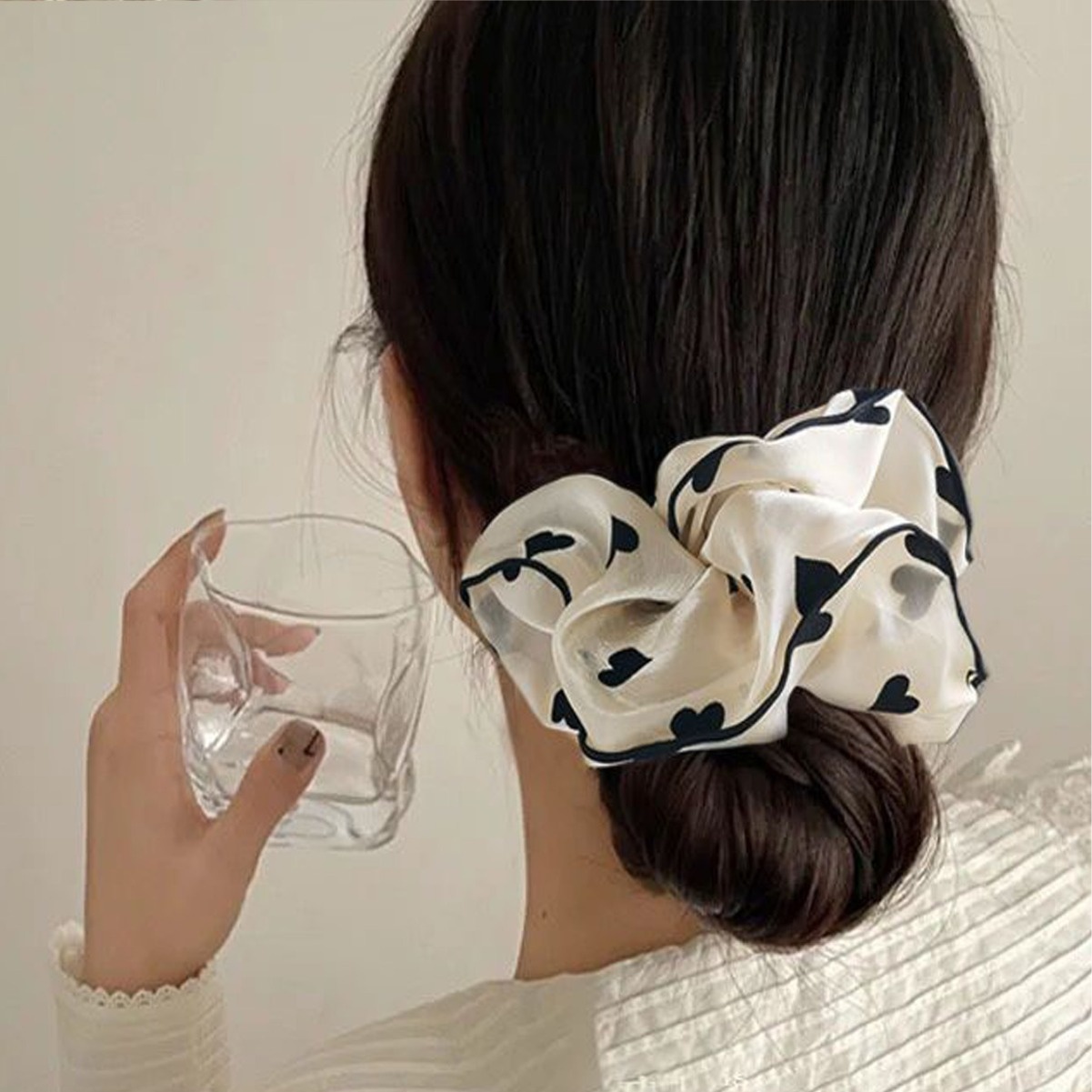 Women's Elegant Nylon Hair Tie for Outdoor Shopping Polka Dots