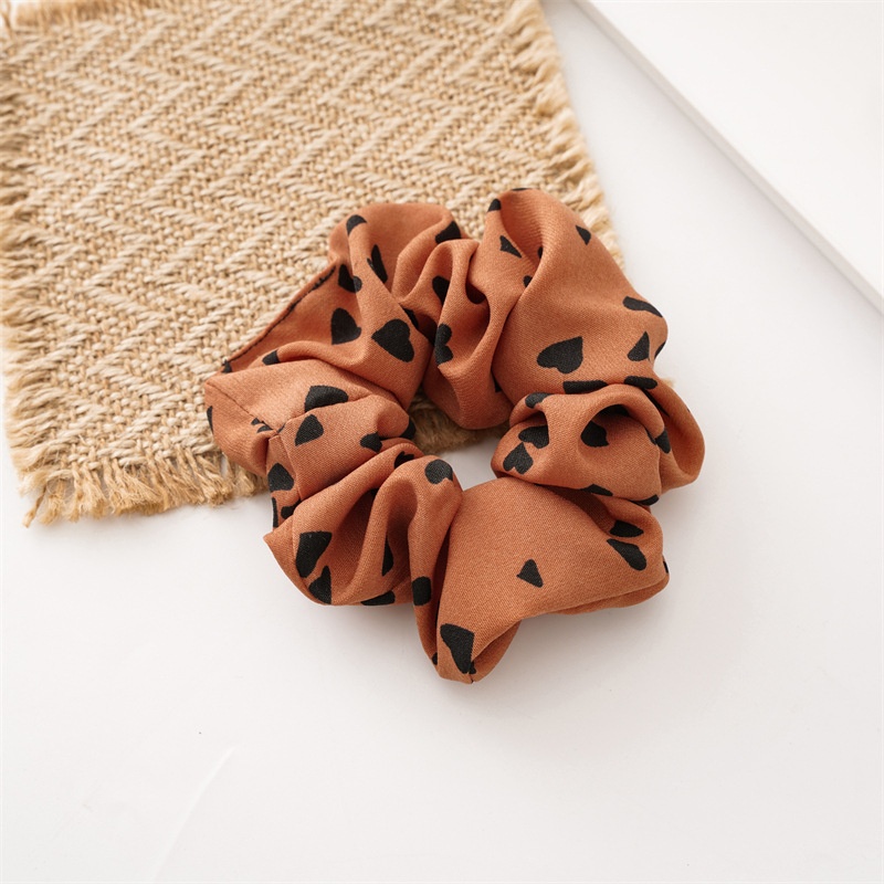 Women's Daily Elastic Cloth Hair Ties Simple Three-Color Heart Style