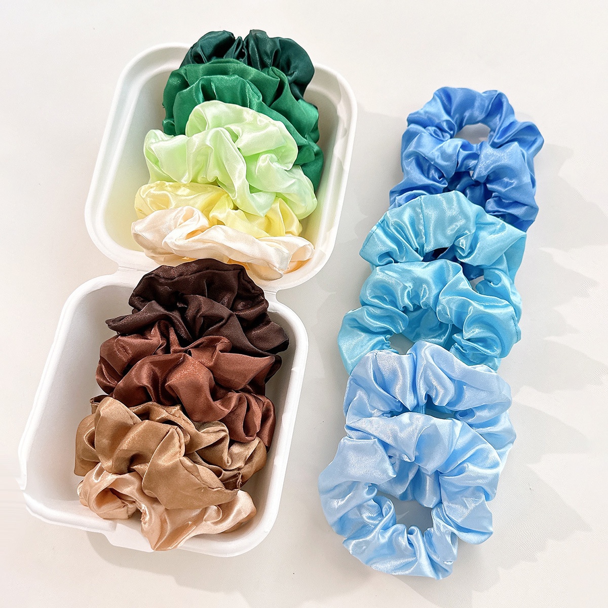 Women's Everyday Simple Fabric Hair Tie Scrunchie Solid Color