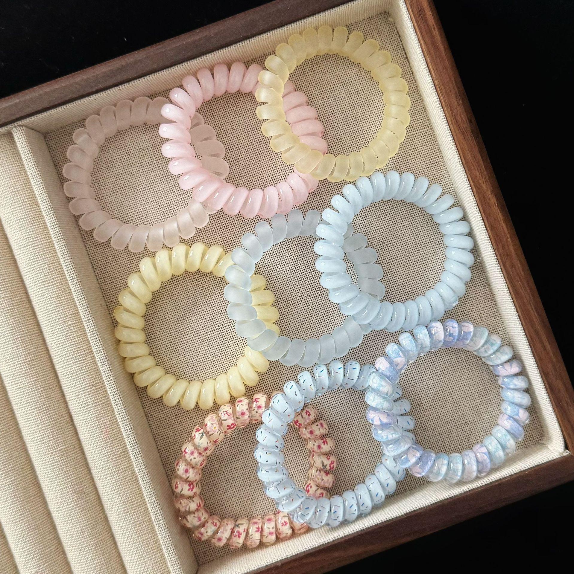 Girls Simple Telephone Cord Ponytail Hair Ties Summer Fresh Jelly Color
