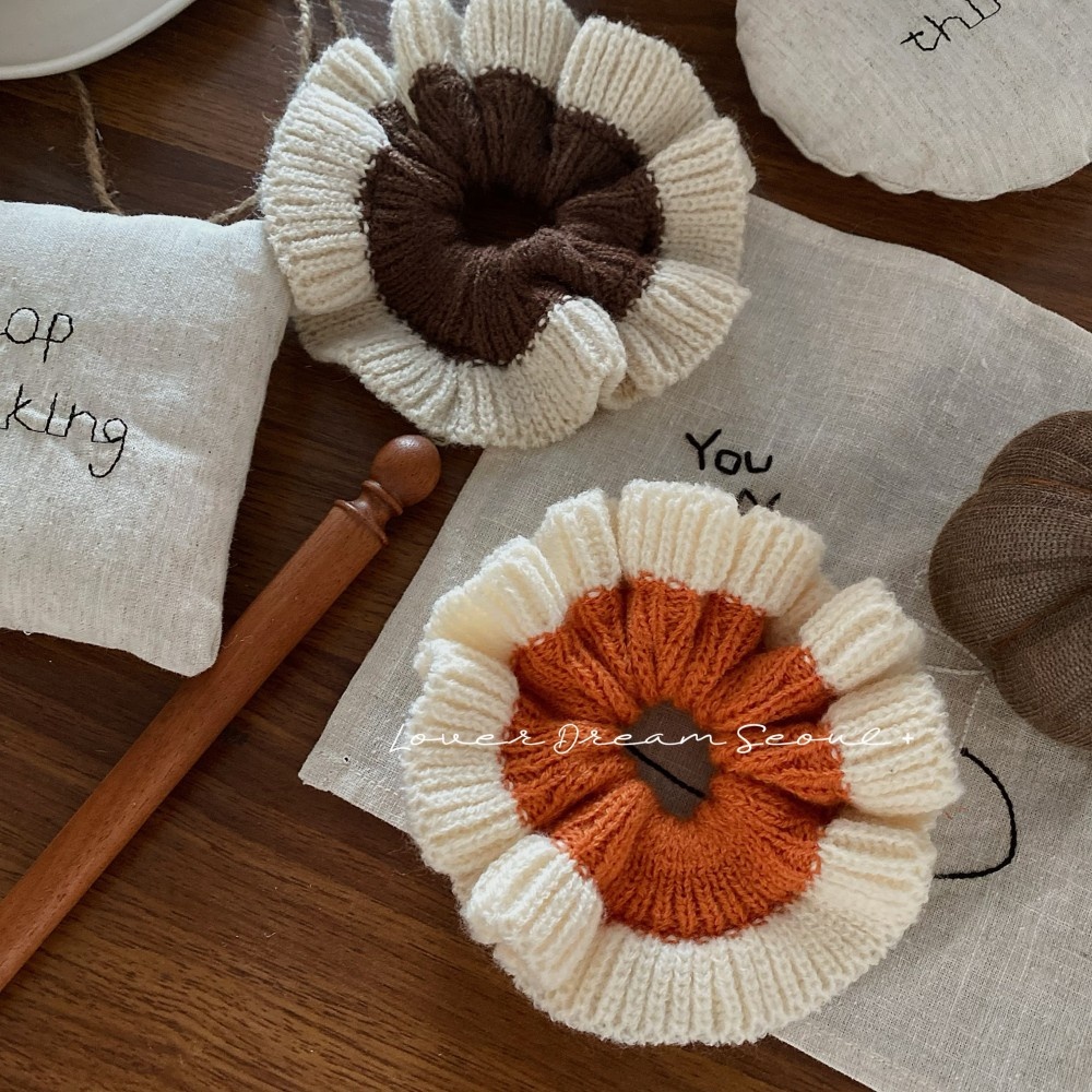 Women's Winter Knitted Yarn Bun Hair Ties Two-Tone Gradient