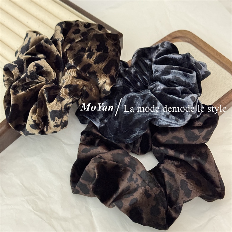 Women's Elegant Satin Low Ponytail Hair Ties Retro Leopard Print