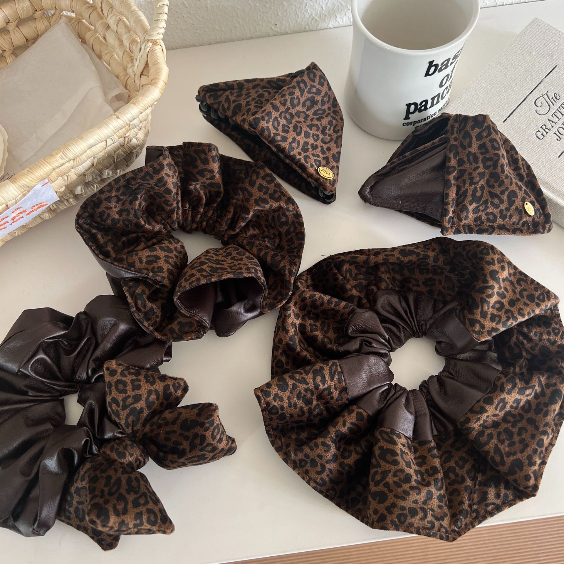 Women's Trendy Leopard Print Splicing Cloth Hair Tie Elastic Scrunchie