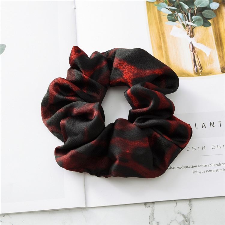 Women's Korean Style Daily Cloth Hair Scrunchie Leopard Print