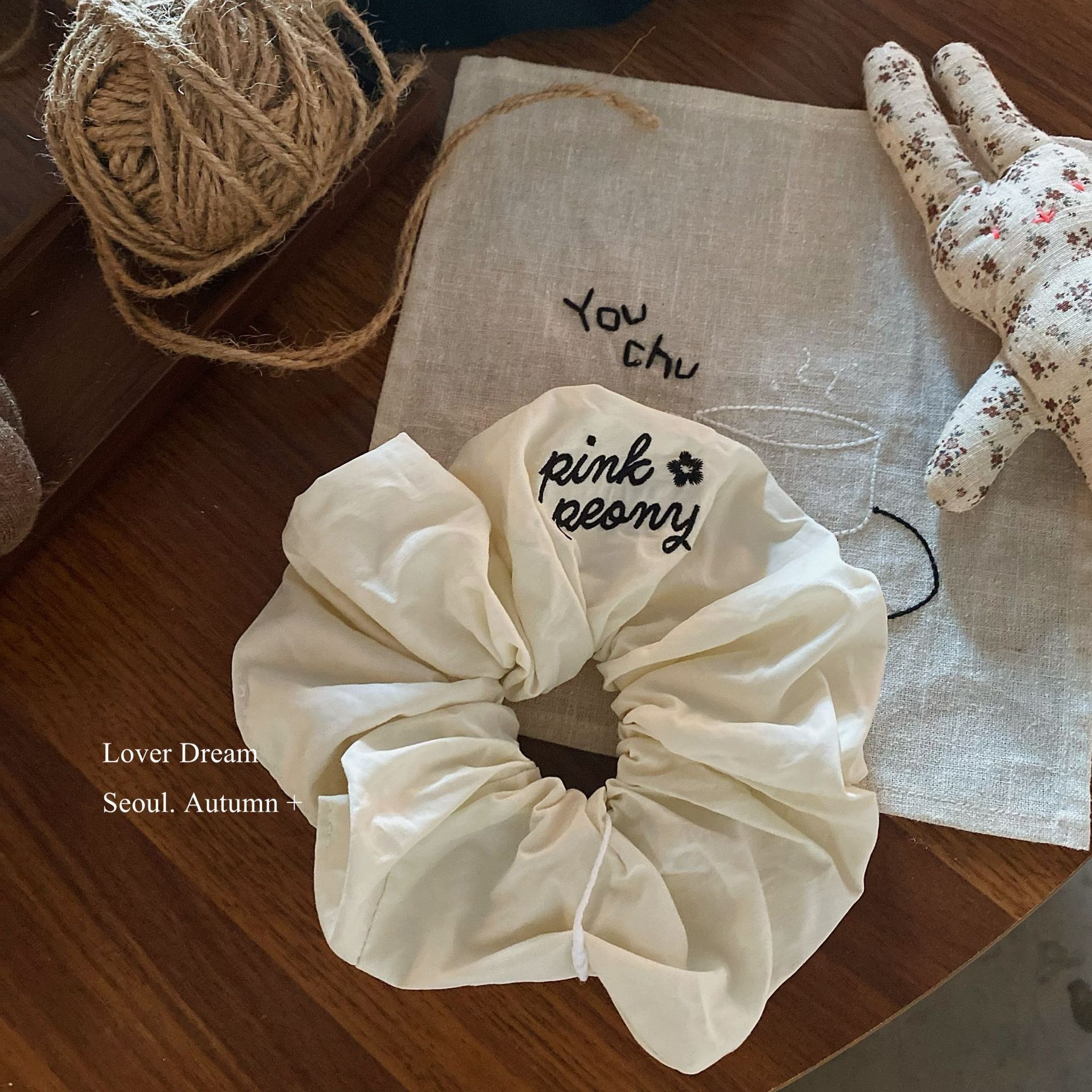 Women's Winter Daily Fabric Scrunchies Solid Color Embroidered Letter