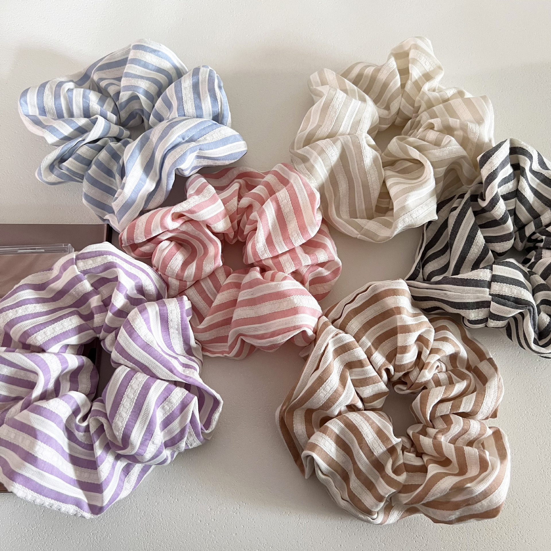 Women & Girls Daily Cloth Ball Hair Tie Ponytail Holder Colorful Striped