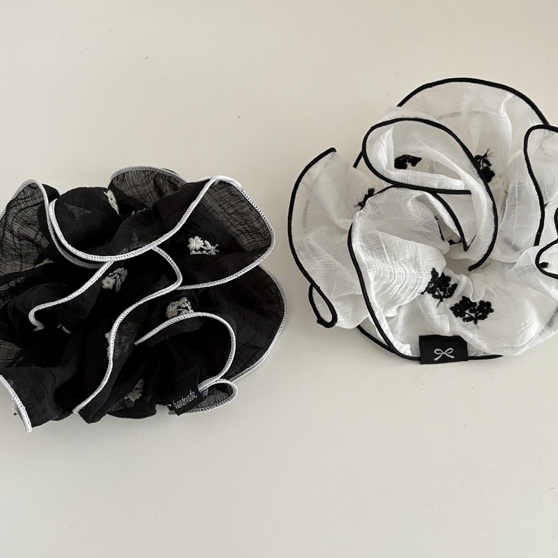 Women's Spring French Hair Tie Black Cloth With Floral Embroidery