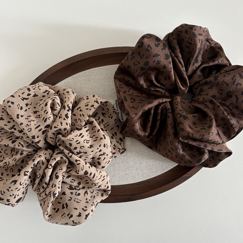 Women's Lazy Hair Bun Maker Cloth Elastic Headband Vintage Leopard Print