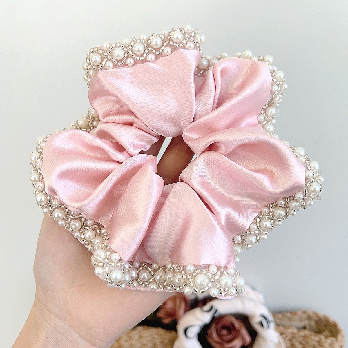 Women Elegant Satin Hair Tie Vintage Pearl Crystal Edge Pleated Scrunchie