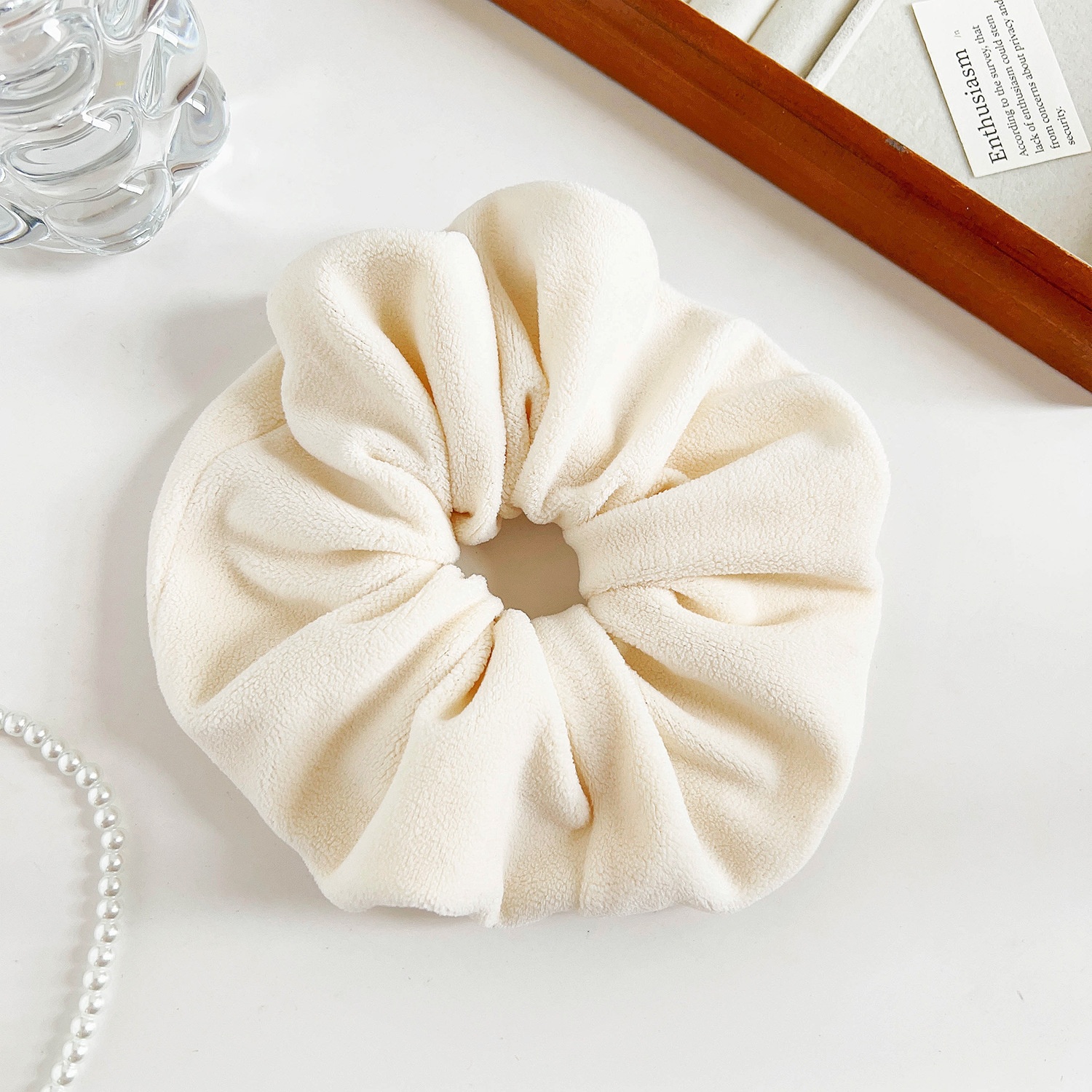 Women's Retro Velvet Hair Ties Autumn Winter Plush Knit Scrunchies