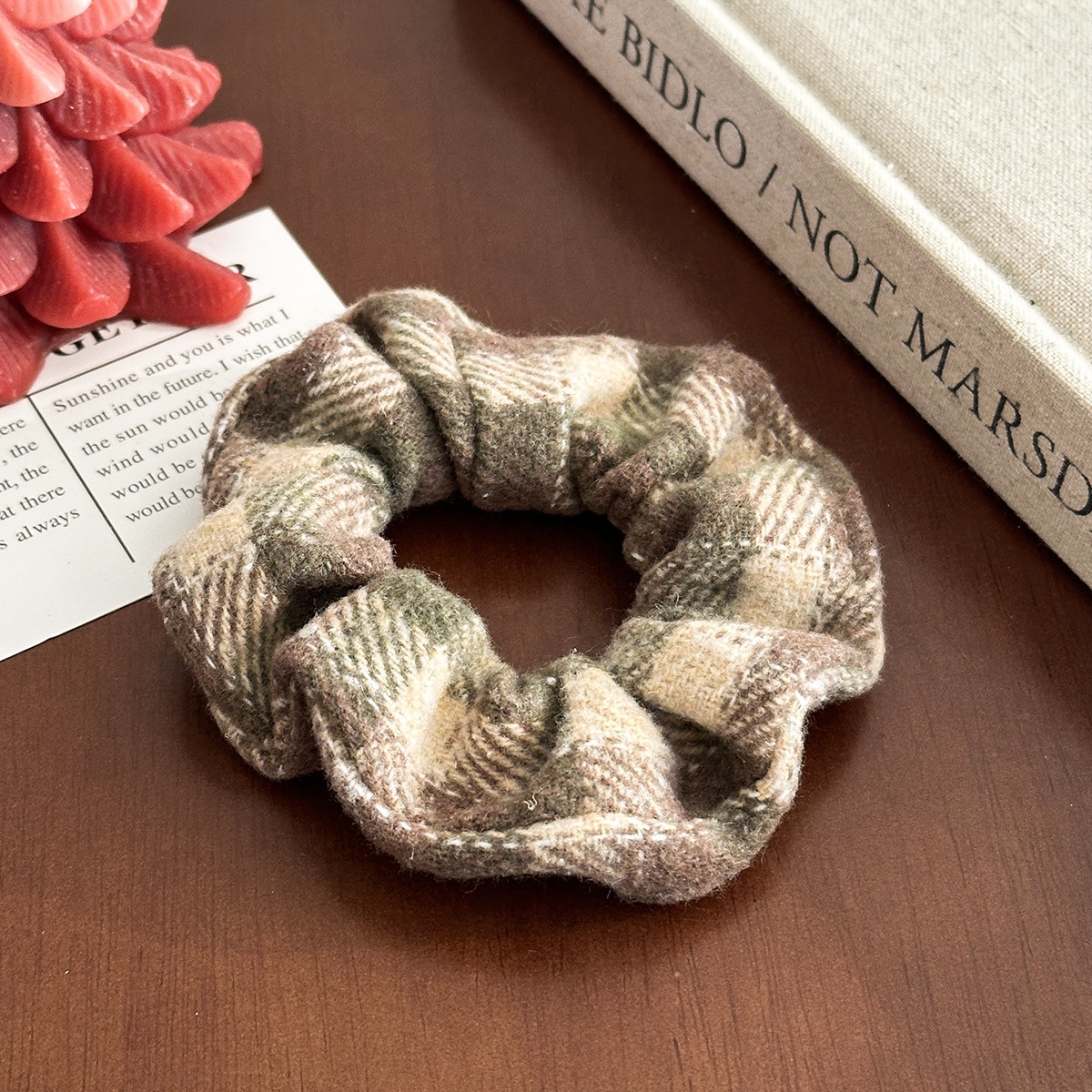 Women's Retro Autumn Winter Polyester Hair Scrunchie Pink Lattice