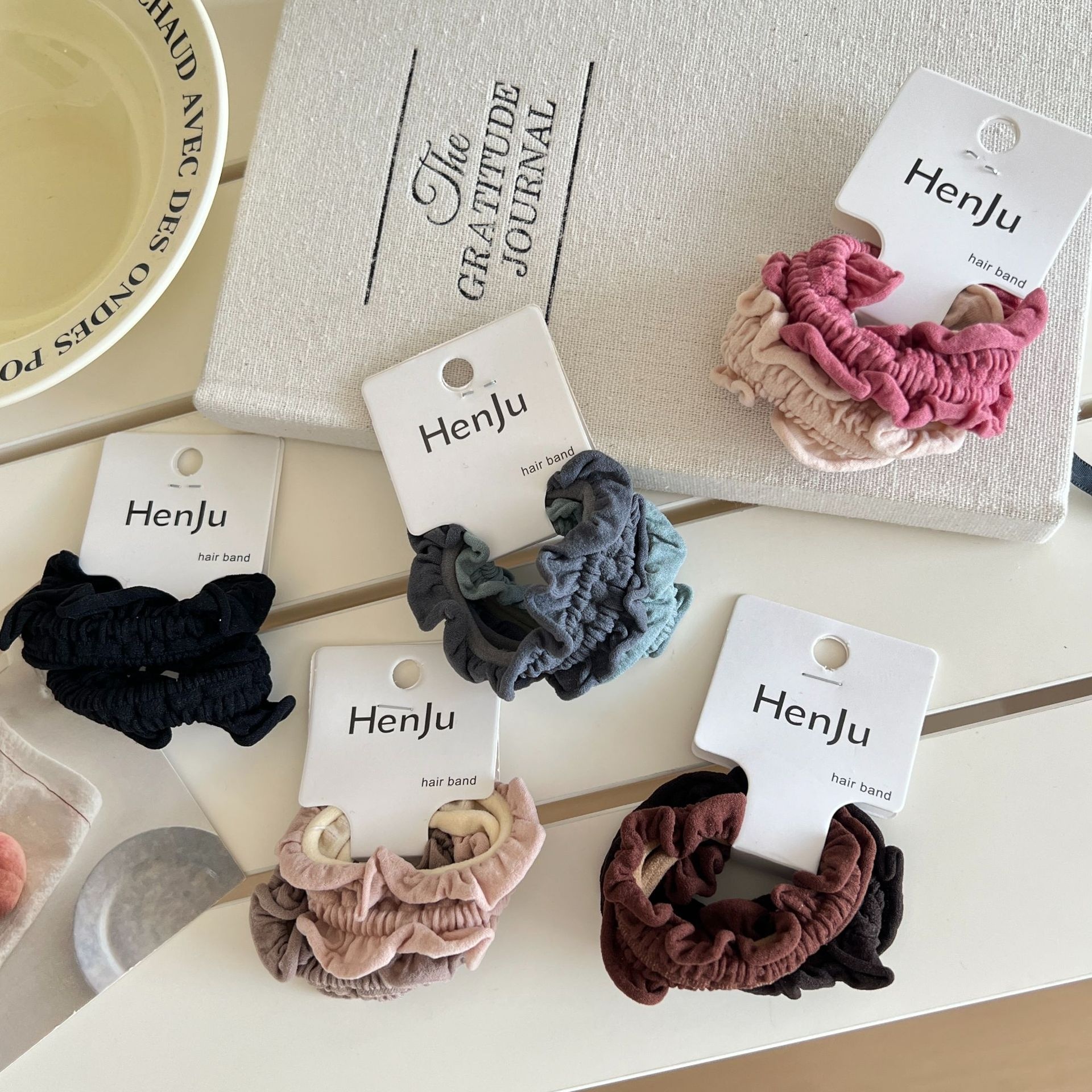 Women's Elegant Fabric Hair Tie High Elasticity Simple Solid Color Band