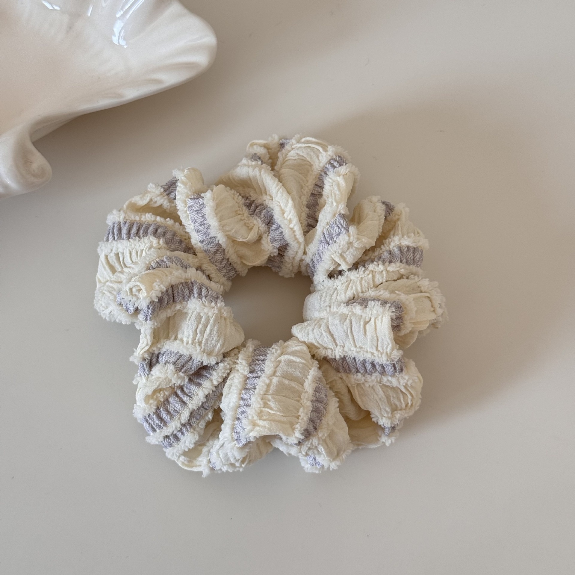 Women's Sweet Daily Soft Plush Polyester Hair Tie Yellow Color Block