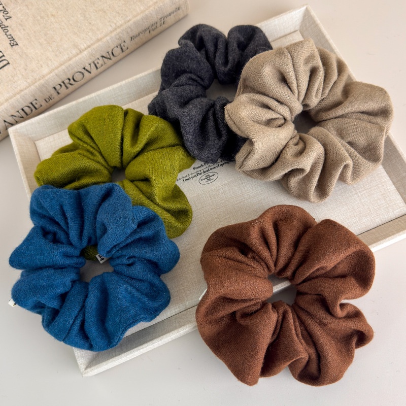 Women's Large Soft Knitted Scrunchie Romantic Solid Color Winter Hair Tie