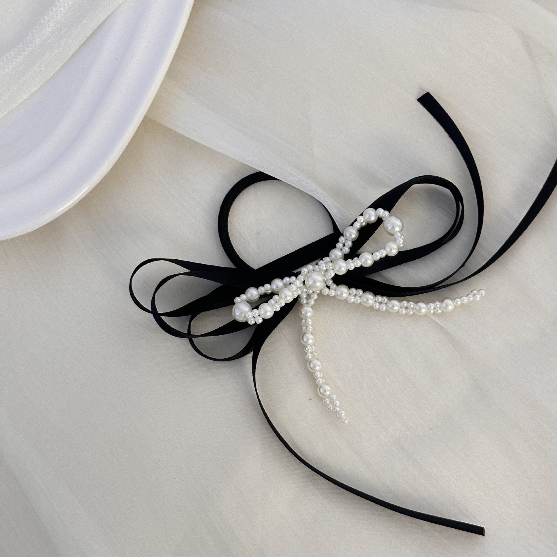 Women's Elegant Bow Knot Hair Tie with Imitation Pearls, Beige & Black