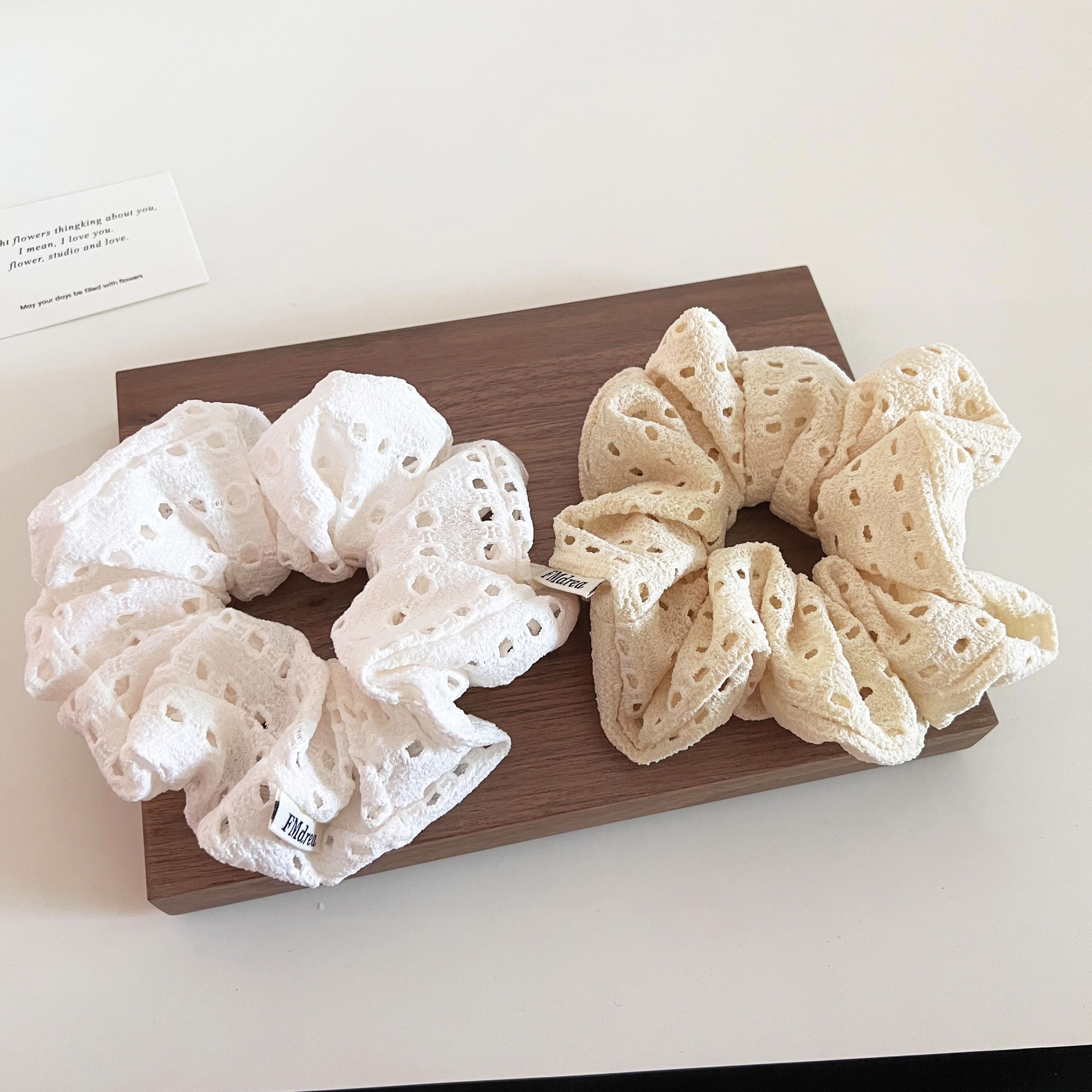 Women's Sweet Hollow Lace Low Bun Hair Tie Solid White Yellow