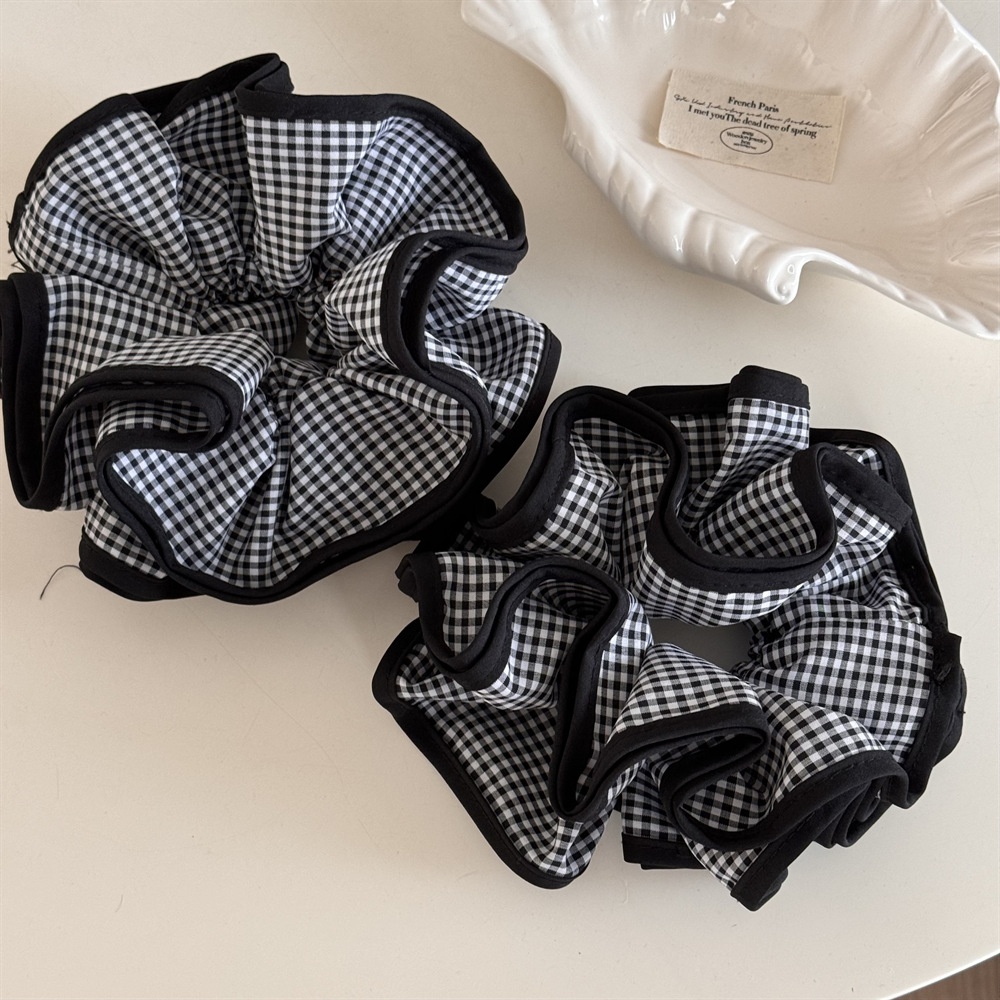 Women's Sweet Summer Soft Cloth Hair Tie Black And White Plaid
