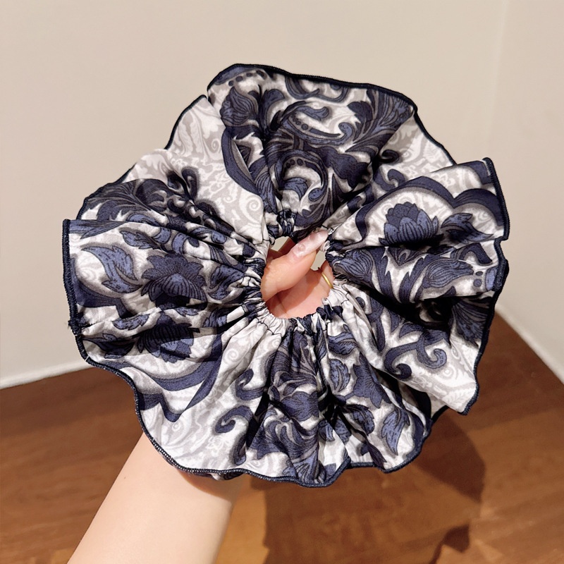 Women's Elegant Large Cloth Scrunchie Banquet Hair Tie Ditsy Floral