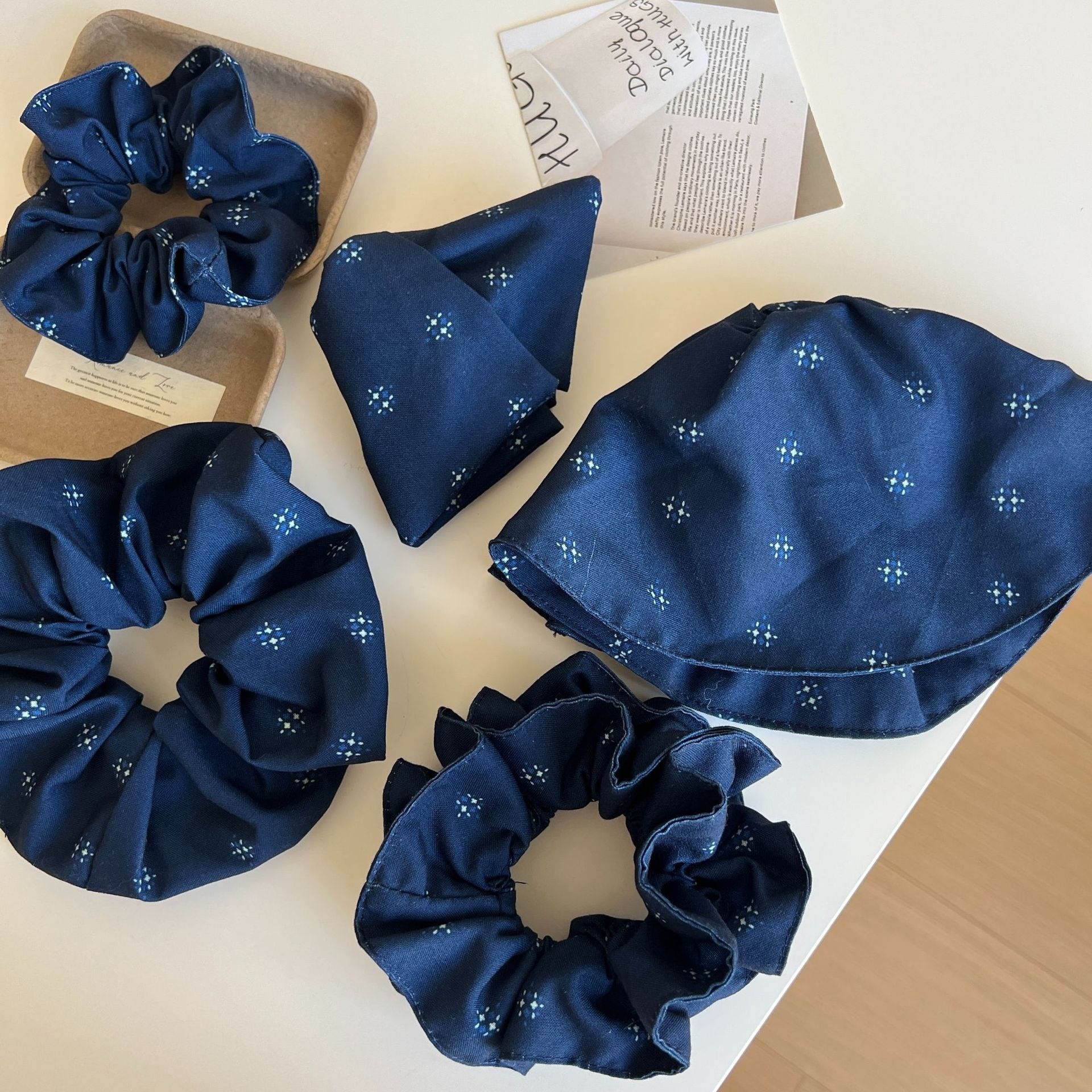 Women's Elegant Fabric Scrunchie Hair Tie Triangle Clip Galaxy Polka Dots