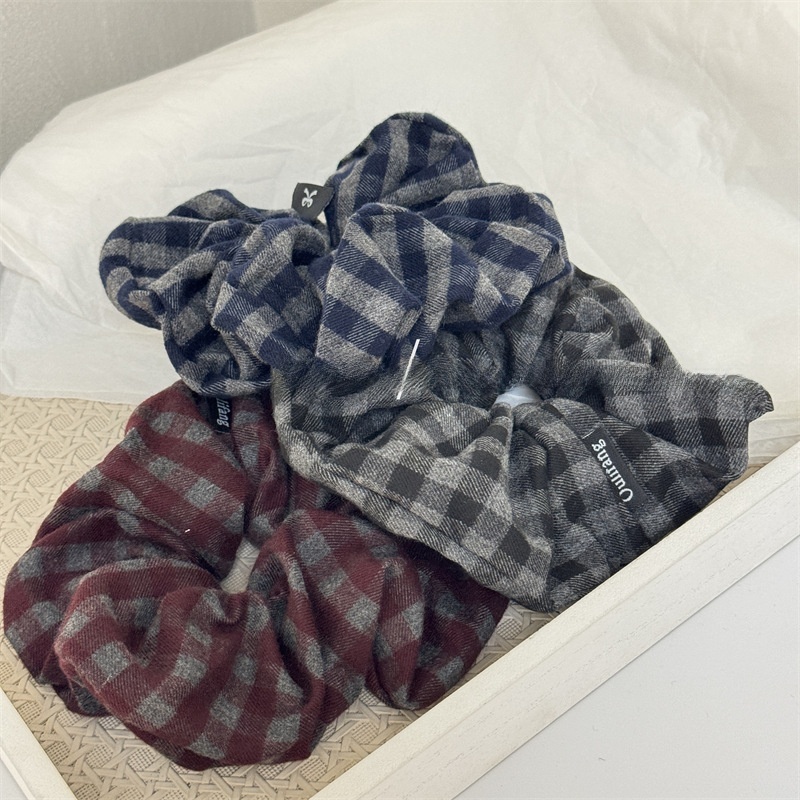 Women's Commute Style Cloth Scrunchie Hair Tie Navy Blue Plaid