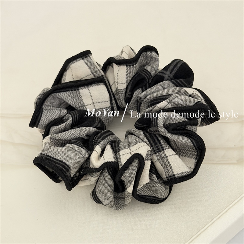 Women's Spring Retro Cloth Scrunchie Hair Tie Grey & Black Plaid