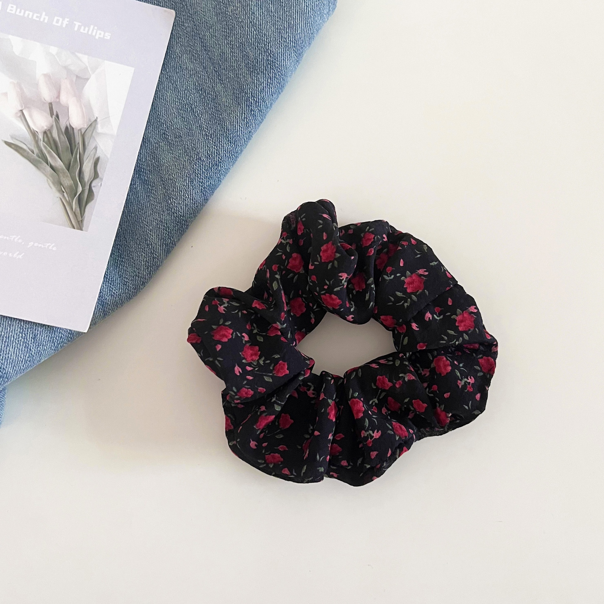 Women's Vintage Ditsy Floral Elastic Headband for Buns and Ponytails