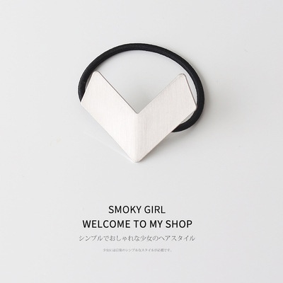 Women's Minimalist Metal Hair Ties Geometric Hollow Alloy Ponytail Holder