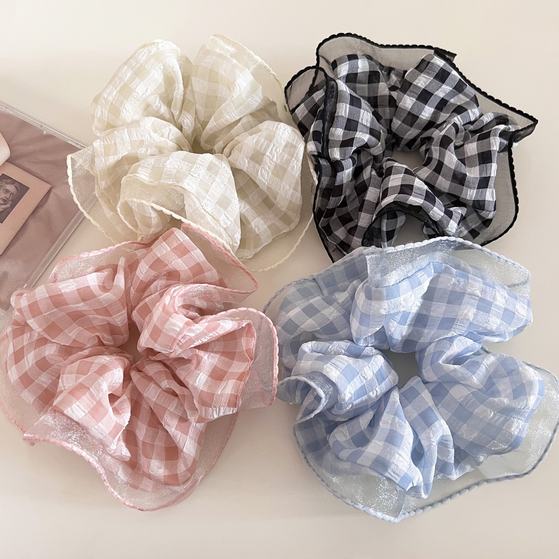 Women's Sweet Plaid Checkered Scrunchies Stylish Cloth Hair Ties for All Seasons