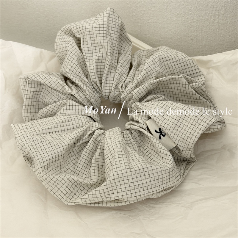 Women's Secure Cloth Hair Tie For Everyday Styling Black White Plaid
