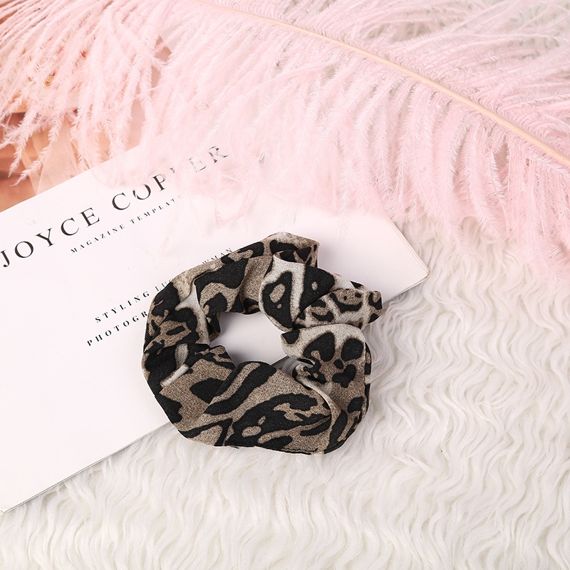 Women's Sweet Simple Daily Cloth Hair Tie Scrunchie Leopard Print