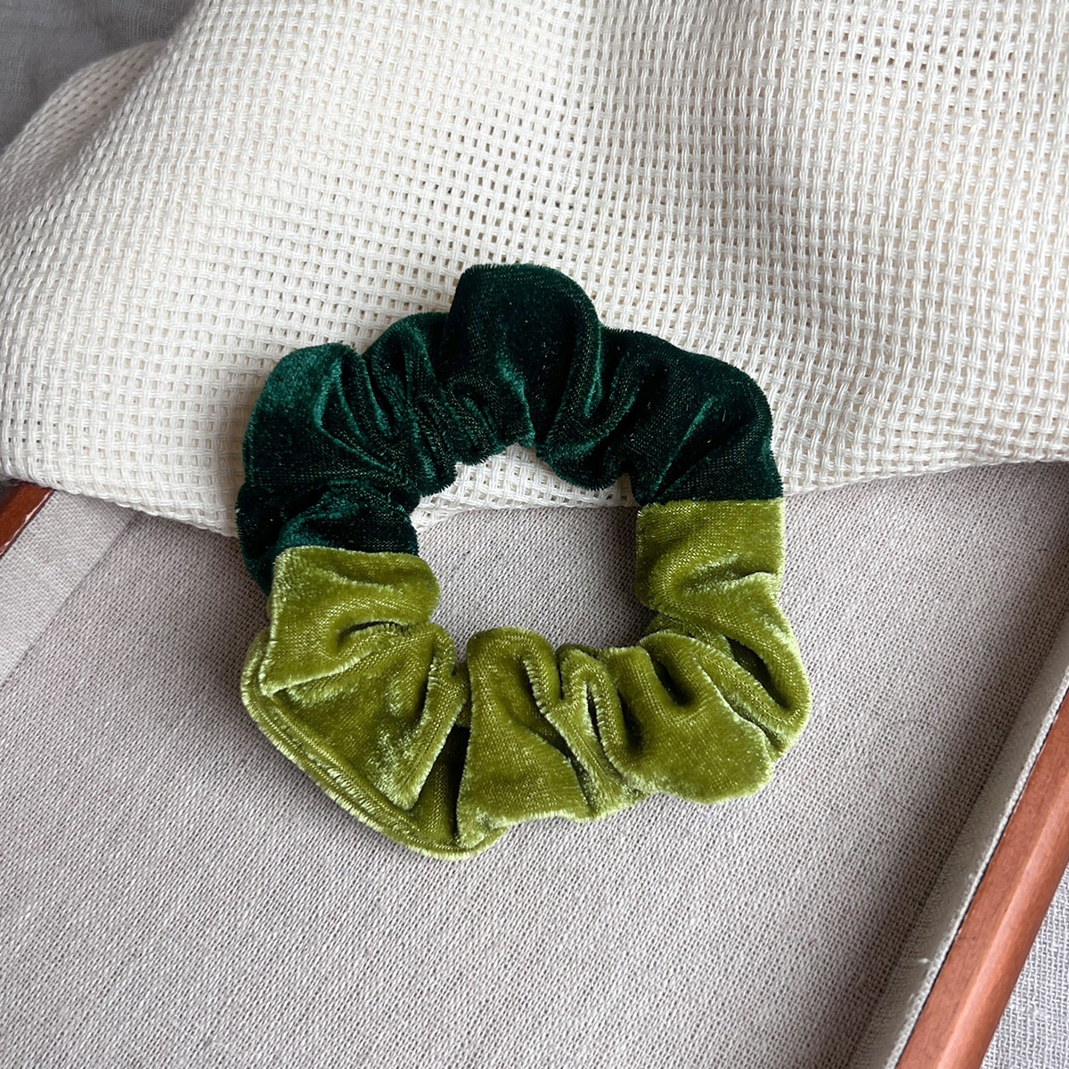 Women's Classic Color Block Cloth Hair Tie for Vacation Spring Summer