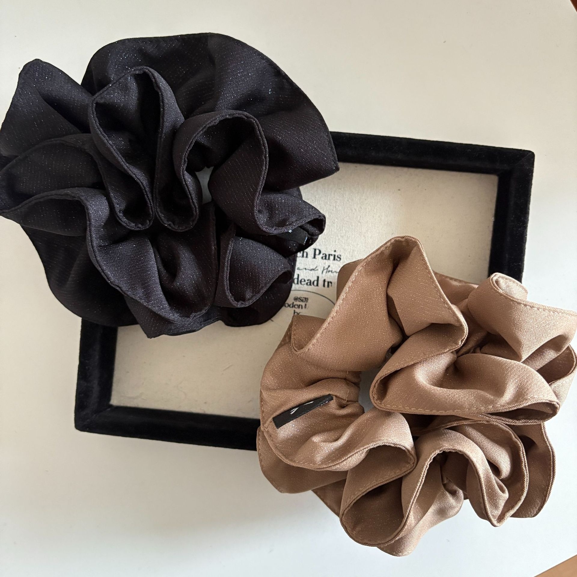 Women's Elegant Solid Color Satin Hair Tie, Chic Spring Accessory in Black