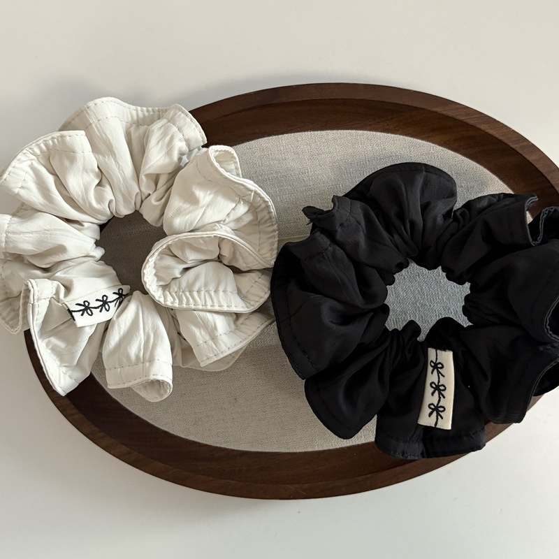 Women's Retro Pleated Fabric Autumn Winter Headband Solid Color