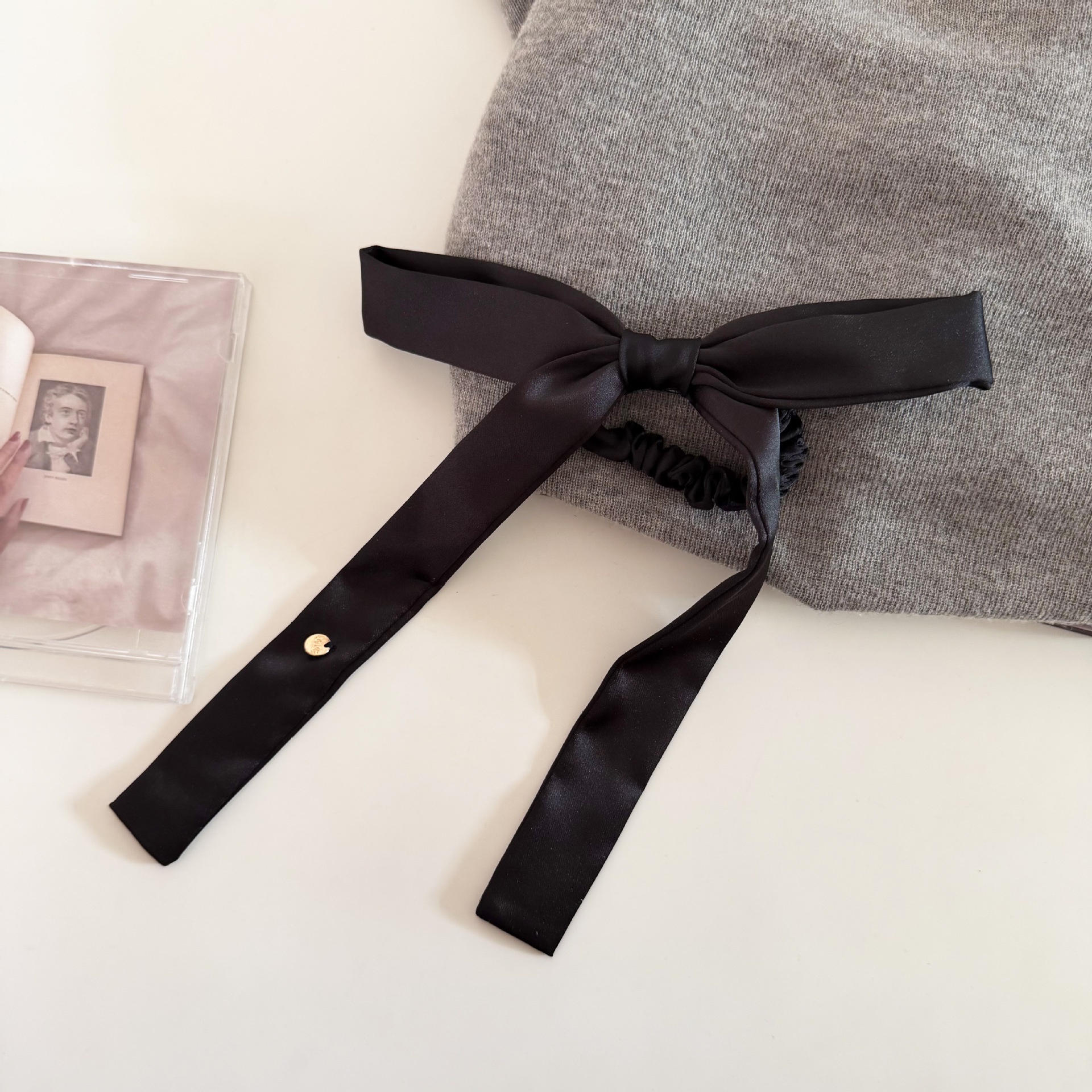 Women Fashionable Velvet Low Ponytail Holder Hair Tie Bow Knot