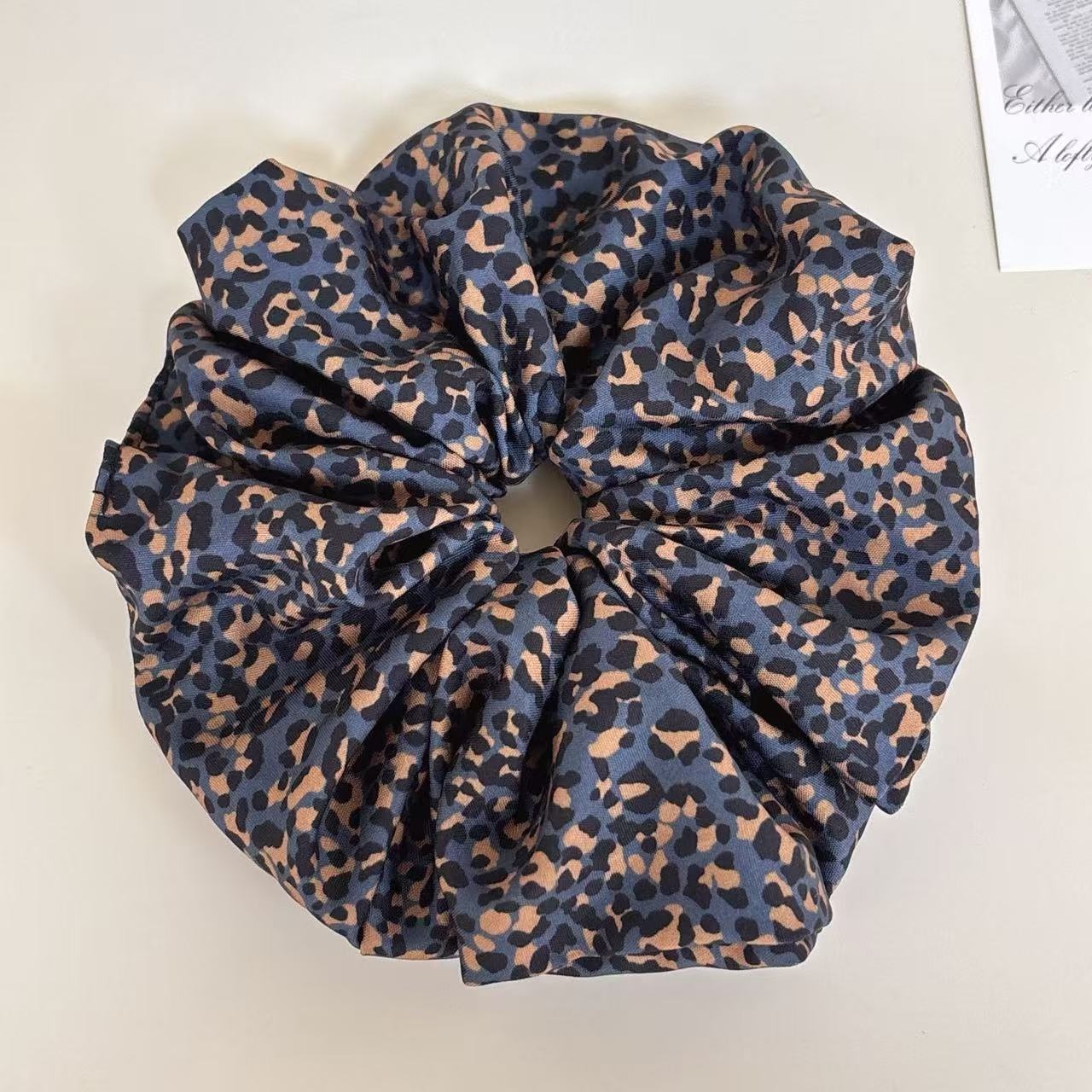 Women's Oversized Cloth Hair Ties Retro Leopard Print Lazy Ponytail Bands