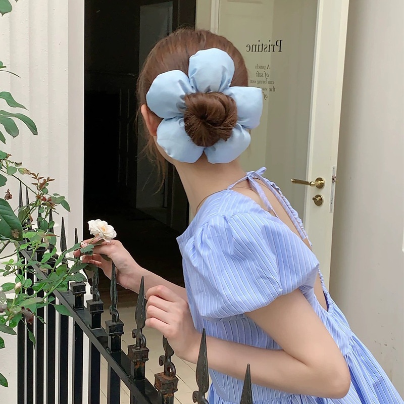 Women's Holiday Cloth Hair Tie Elegant 3D Bread Sponge Flower