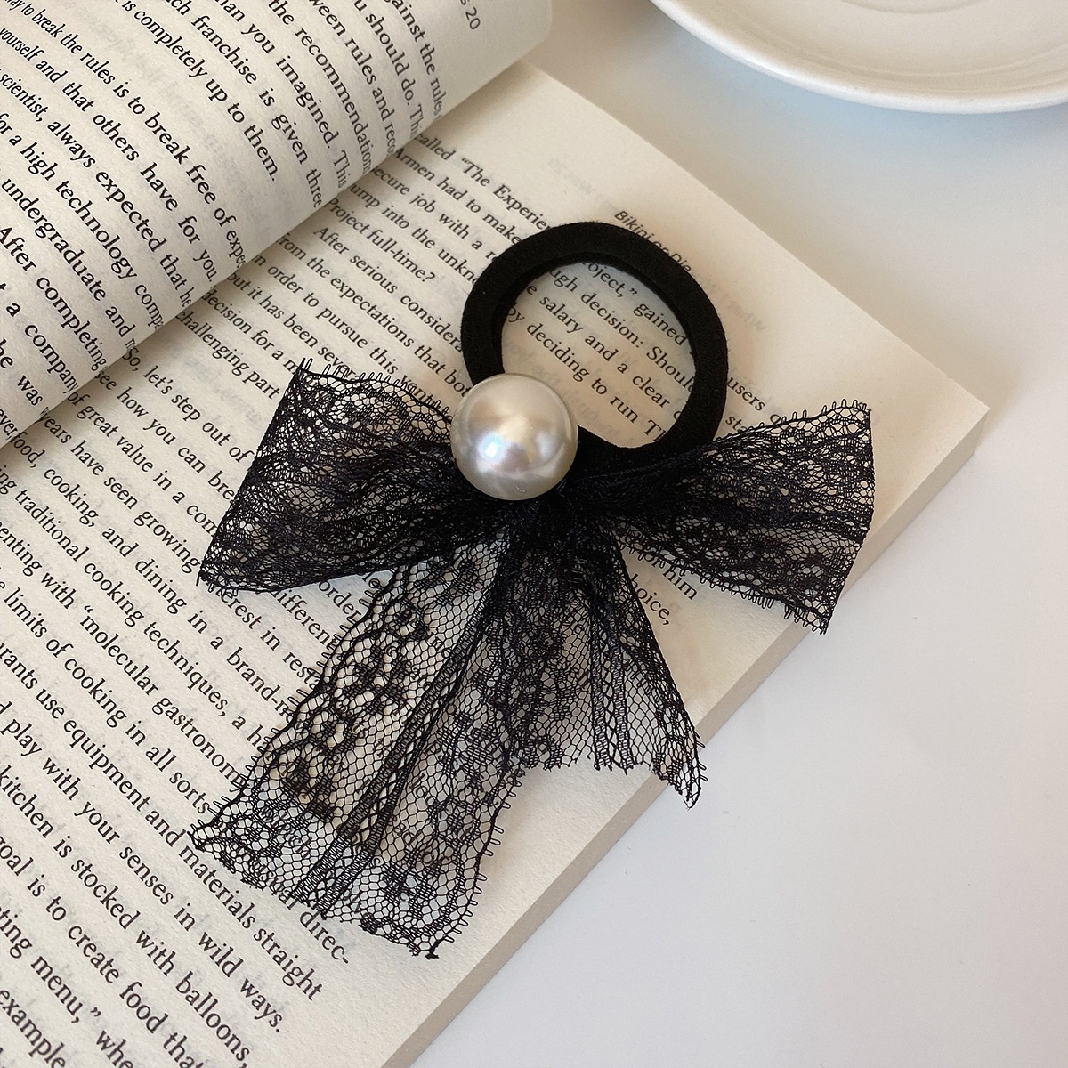 Women's Everyday Gauze Pearl Hair Ties 5-Piece Set Black Bow Knot