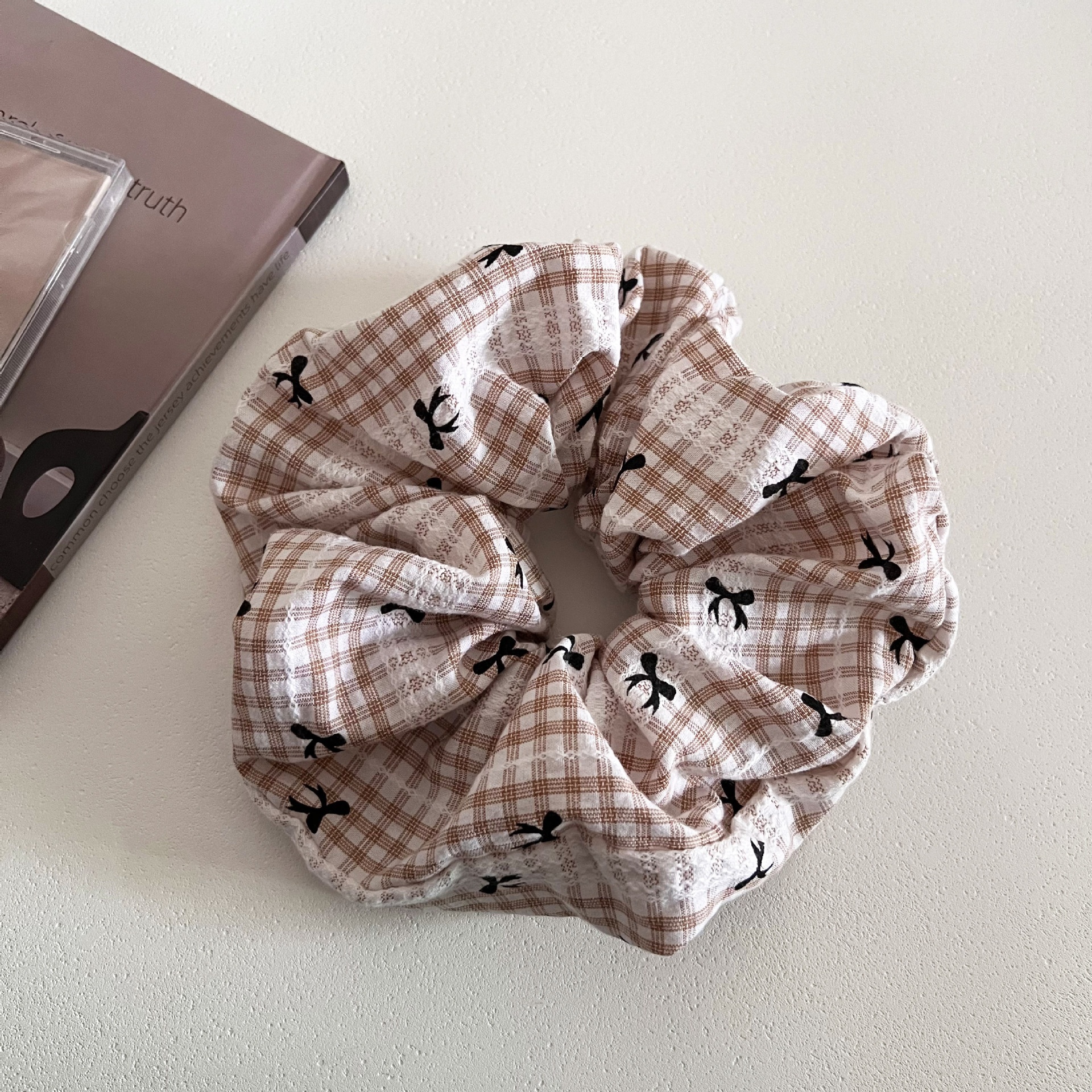 Women's Plaid Bowknot Fabric Hair Tie Elegant Low Ponytail Accessory