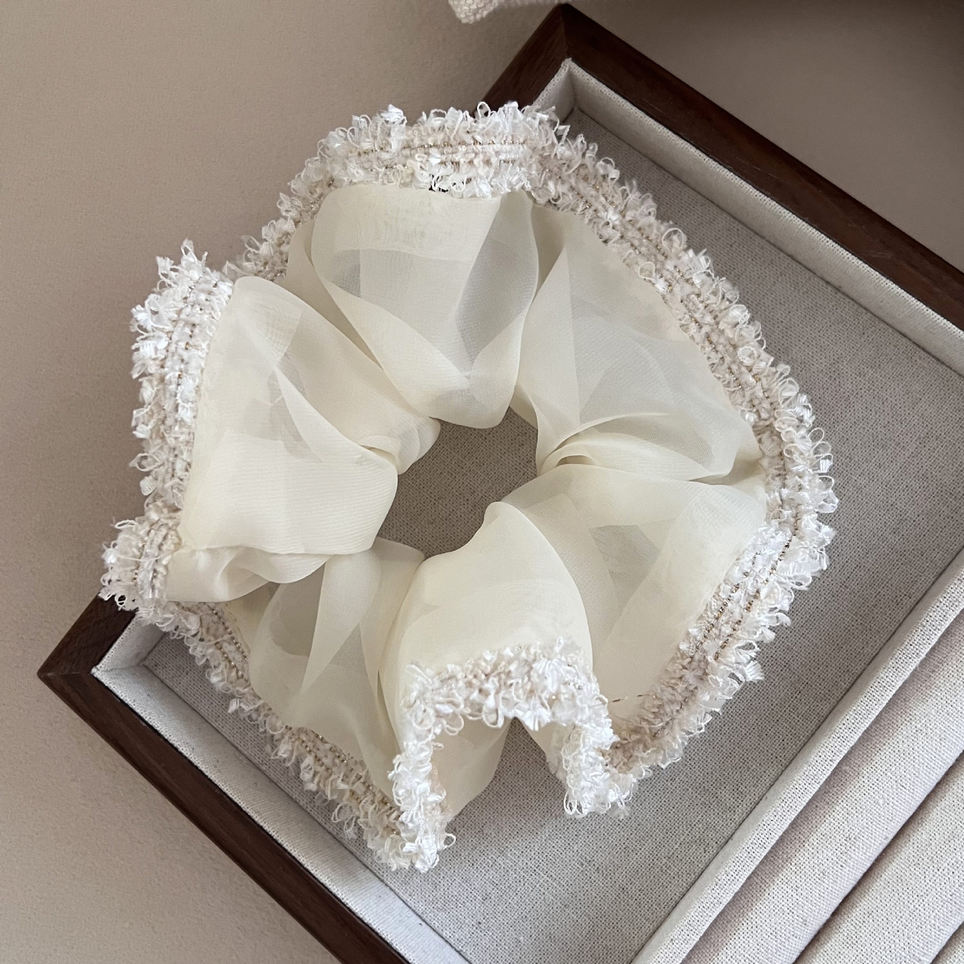 Women's Lazy Organza Low Bun Hair Tie Tassel Beige Pink Black