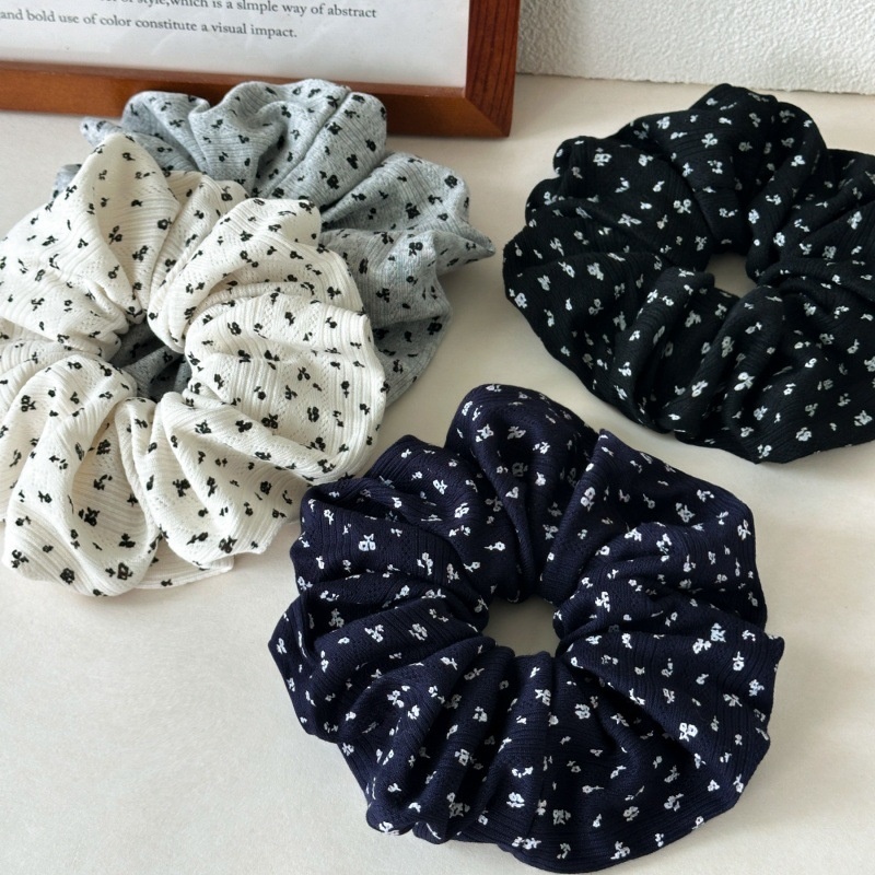 Women's Retro Cloth Elastic Hair Tie For Bun And Tail Ditsy Floral Print